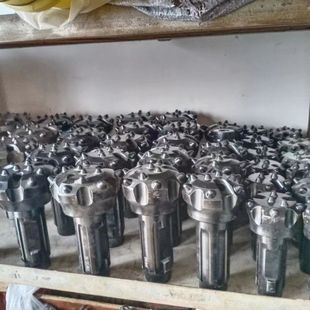 黑金刚钻头开山普兰卡潜孔钻头低中风压冲击90110115130冲击超硬