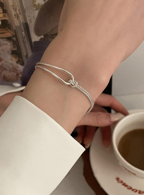 简约设计感打链条手环手链女2024年新款韩国小众设计感手饰