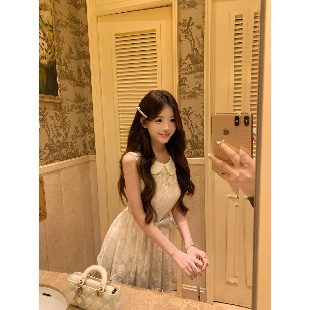 白茉月光 白色娃娃领蝴蝶结蕾丝连衣裙收腰千金少女shebyshj越南