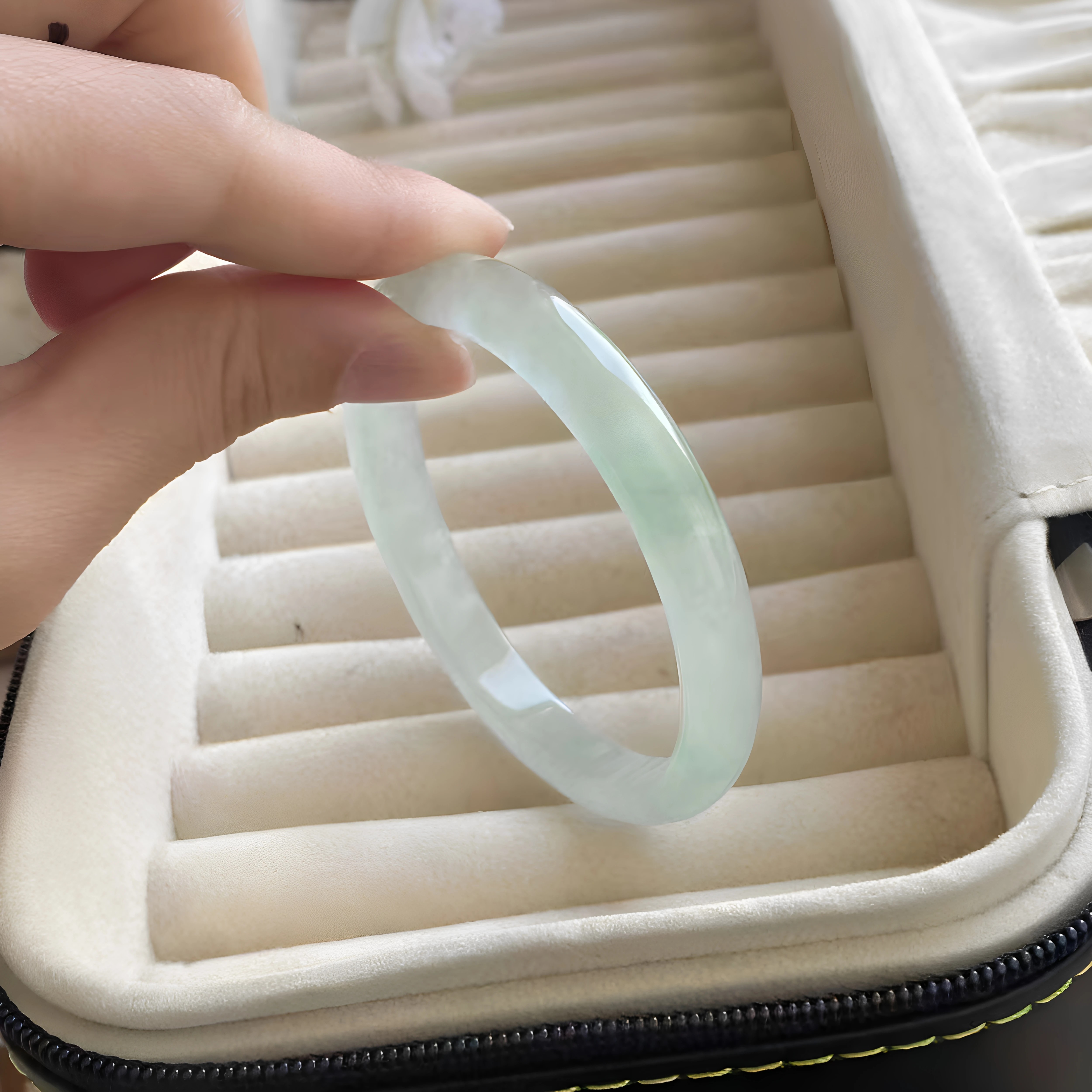 【8216人抢购中】"缟羽”玉手镯