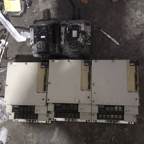 SGDV-210D01A安川五代伺服驱动器和电机电压400