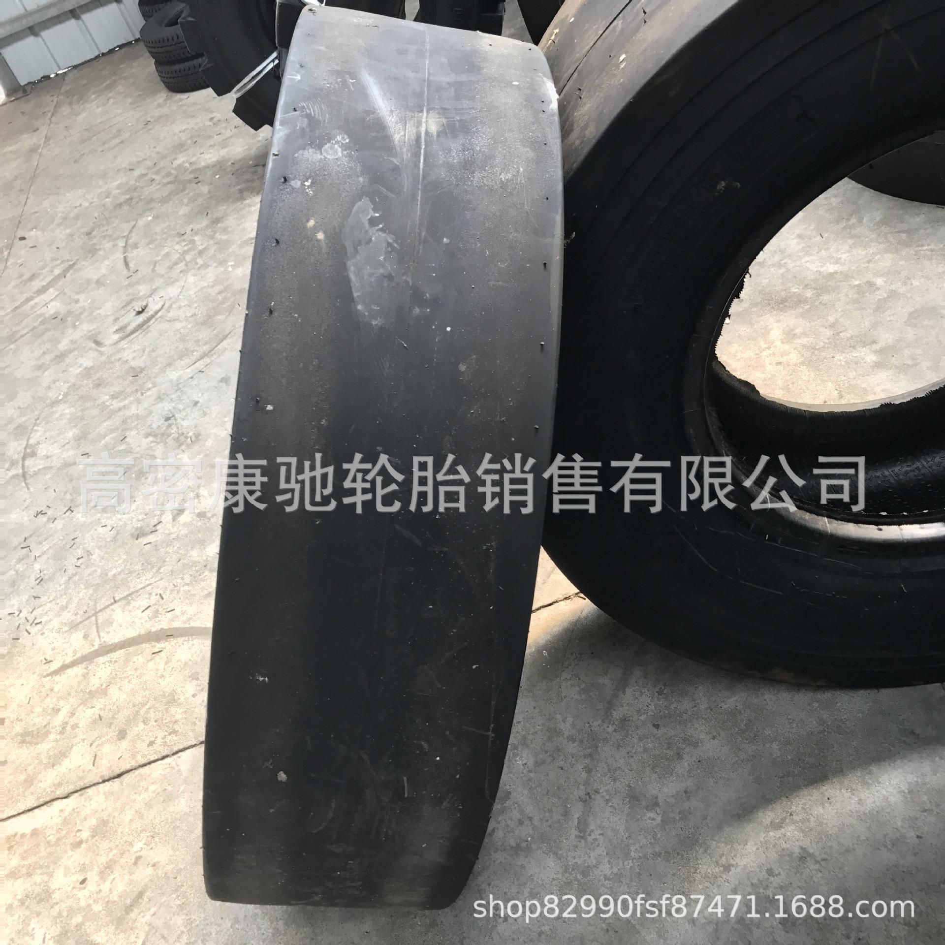 供应13/80-20胶轮光面压路机1000/1100-20 14/70-20工程机械轮胎