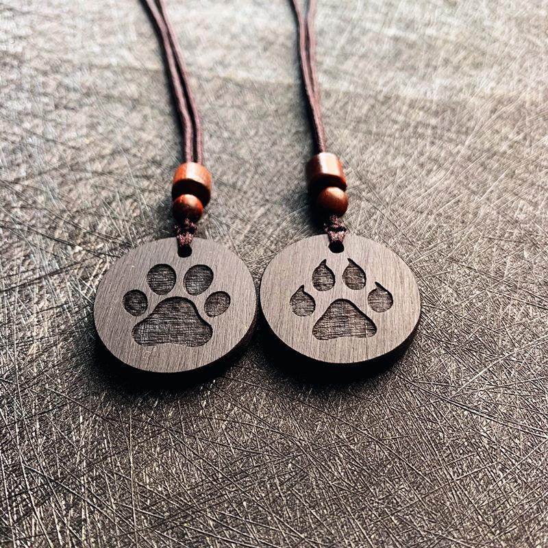 小狗牌抖音爆款小狗牌黑檀定制吊坠雕刻男网红情侣款礼物可爱狗爪