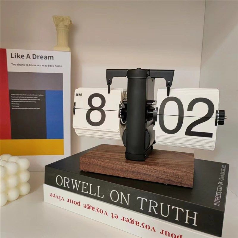 妙刻复古小天平自动翻页钟表欧式客厅桌面座钟工艺品脚时钟礼,家居饰品,立钟/落地钟,淘宝优惠券,粉丝福利购,淘宝优惠卷