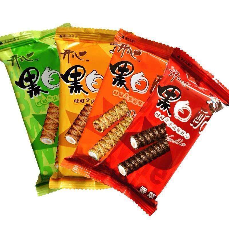 。促销新日期黑白配牛奶香草香橙椰奶味夹心蛋卷饼干