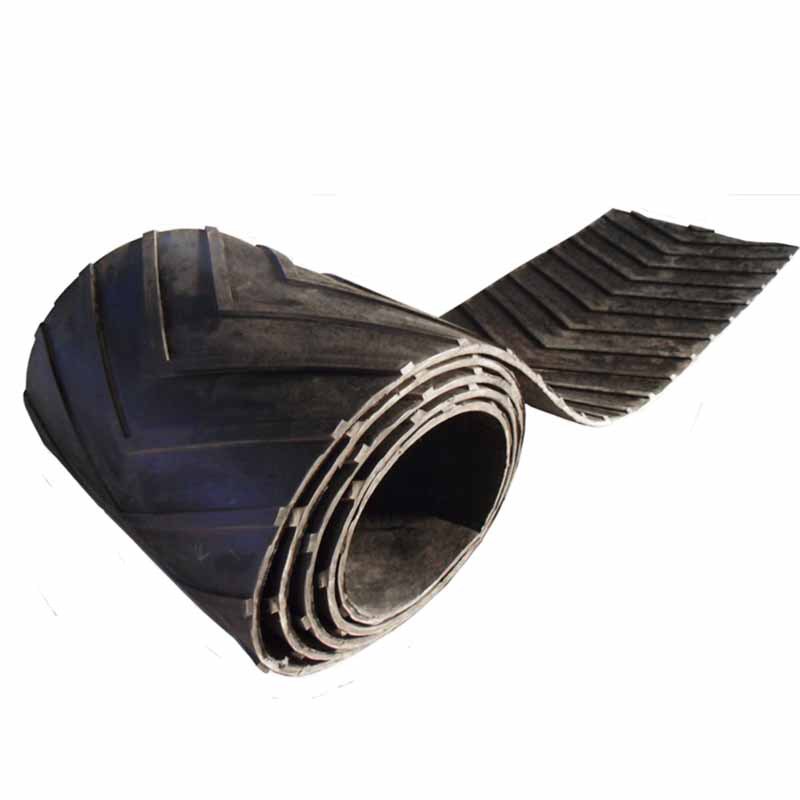 河北蓝箭加工定制陶瓷厂用B800*5（3+1.5）凸人字橡胶花纹输送带