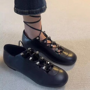 Velvia牛皮复古镂空交叉绑带圆头平底单鞋女小众百搭软底玛丽珍鞋