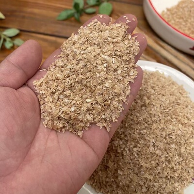 高蛋白新鲜麦麸饲料10斤50斤装