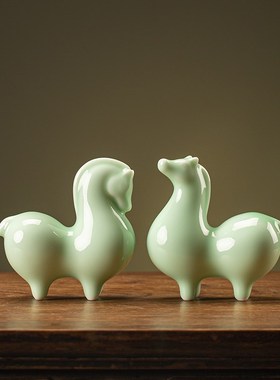 久造 陶瓷绿马小摆件 家居客厅书房书桌办公室桌面装饰品可爱唐马