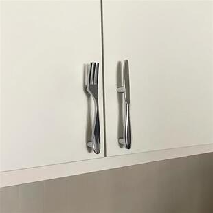 创意刀叉柜门拉手衣柜免打孔现代简约厨房橱柜门把手抽屉橱柜拉手