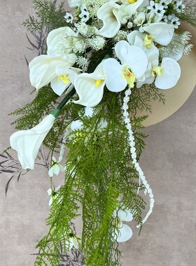 园林复古拍照瀑布手捧花仿真花白色蝴蝶兰婚礼装饰新娘结婚手捧花
