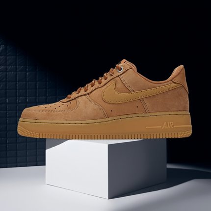Nike耐克男鞋AIR FORCE空军一号小麦色低帮板鞋运动鞋休闲鞋