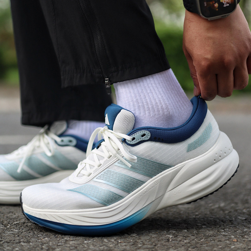 阿迪达斯跑步鞋男鞋女鞋26新款夏季健身训练休闲鞋网面透气运动鞋