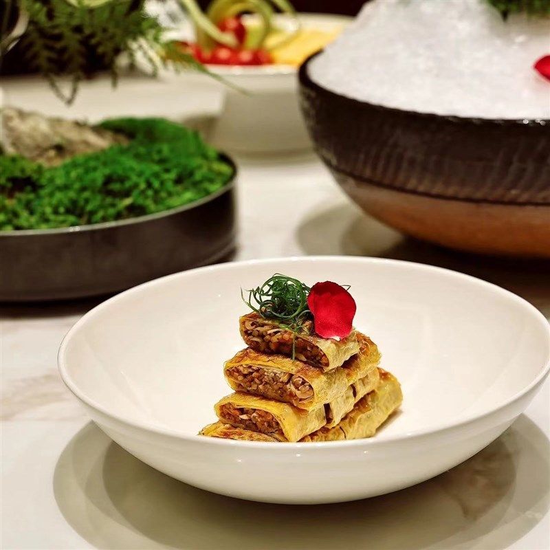 创意个性摆盘餐具会所酒店白瓷中式小脚斗笠碗冷菜圆盘意境凉菜碟,餐饮具,盘,淘宝优惠券,粉丝福利购,淘宝优惠卷