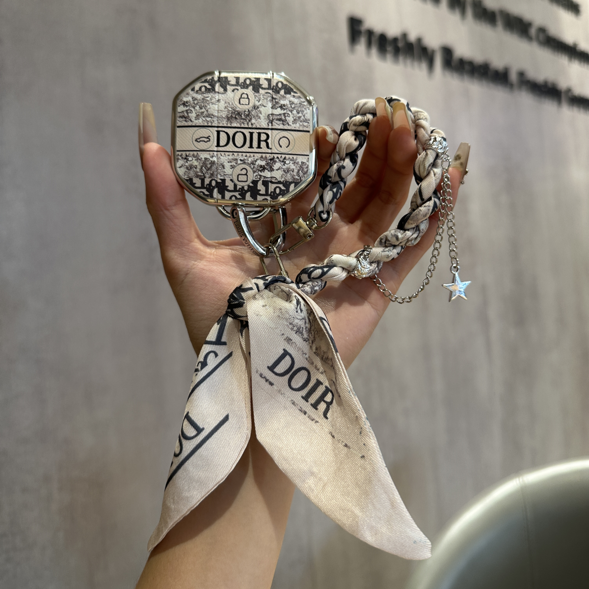 适用于捷途旅行者钥匙套自由者奇瑞捷途山海T2T1配件钥匙套包壳扣