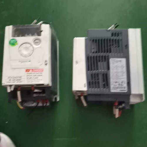 变频器ATW12H037M2. 0.37KW有2个议价