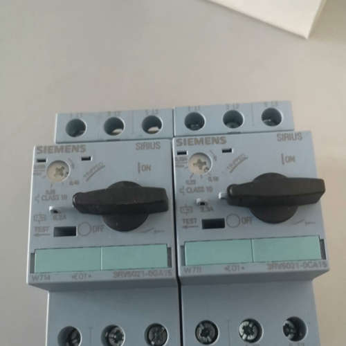 3RV5021-0CA10     4个议价