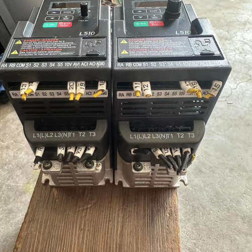 L510-201-H1-N  东变频器 0.75KW 22议价