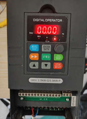 源信变频器YX2000D一4T0037G4T0055P-C议价