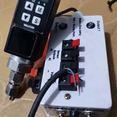 VALCOM沃康压力传感器VSW2-02-4-P带数显议价