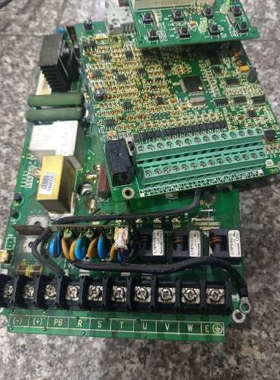 伟创AC60 3.7KW线路板一套  上电ERR03 模块包议价