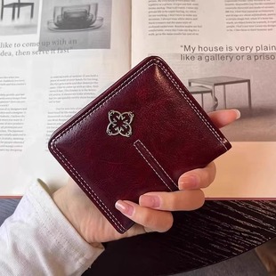 复古油蜡皮短款小钱包女两折叠韩版多卡位超薄款搭扣卡包零钱夹潮