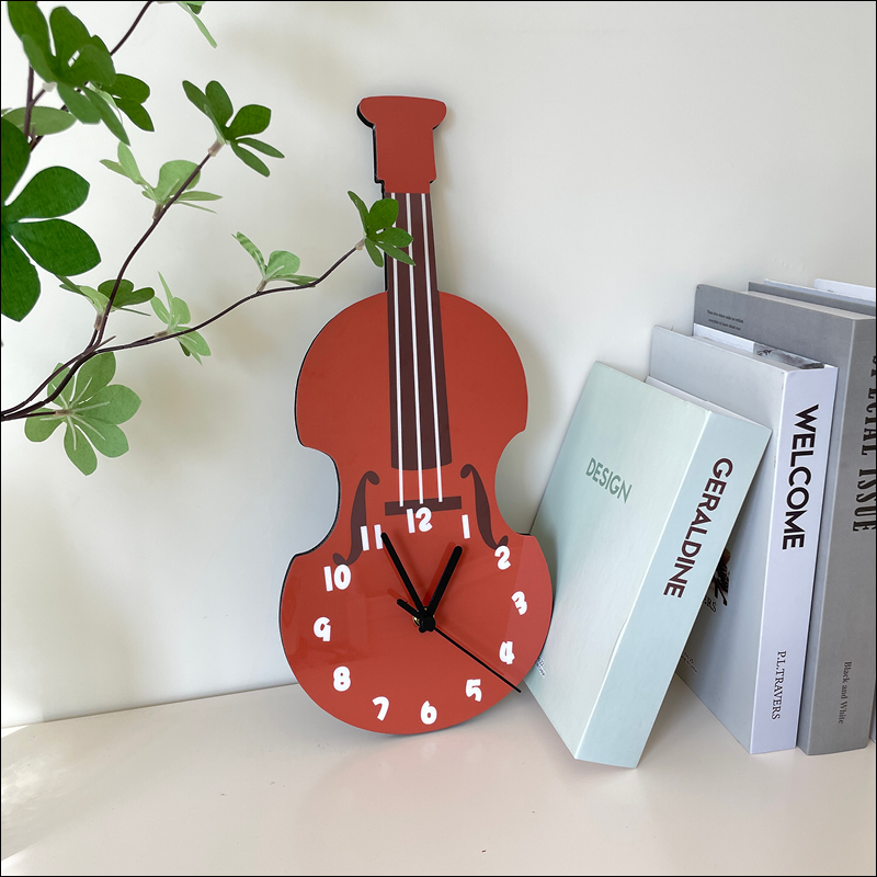 小提琴卡通创意个性装饰挂墙钟表音乐室琴房客厅静音文艺挂钟时钟