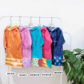 儿童男女童宝宝水轻薄雨衣可爱立体小生雨披