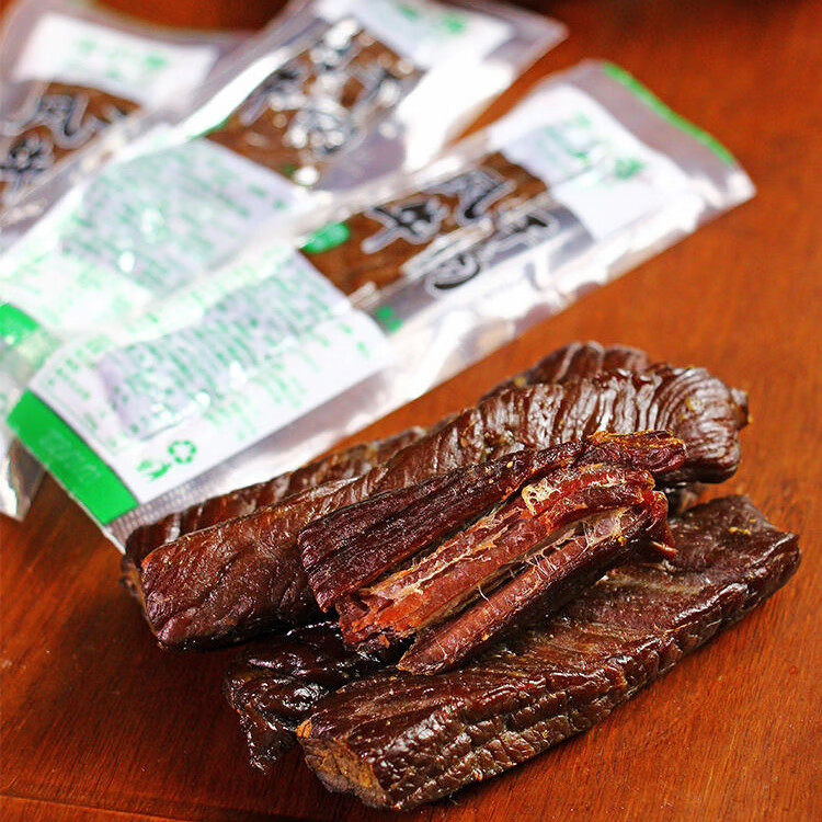 手撕风干牛肉干零食香辣牛肉条真空独立多口味装礼包代餐零食特产