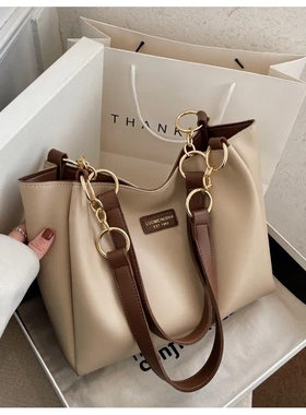 今年流行大容量女包2025新款时尚轻奢高级质感便宜单肩通勤托特包