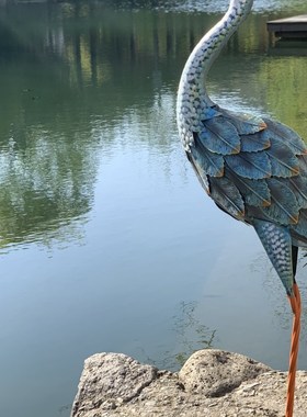 美式做旧复古蓝色铁艺仙鹤花园别墅庭院草地摆件景观阳台装饰品