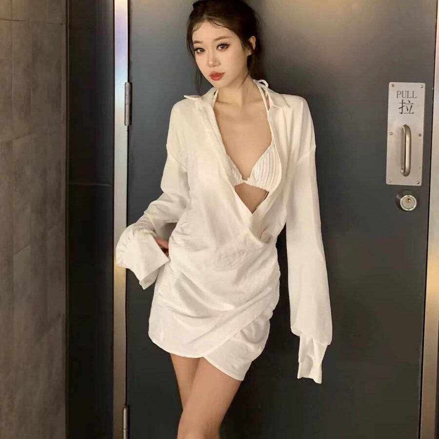 白衬衫南法风性感温泉度假泳衣女