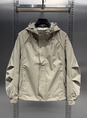 非常主流男装春秋美式休闲工装连帽夹克男士痞帅高级感百搭冲锋衣