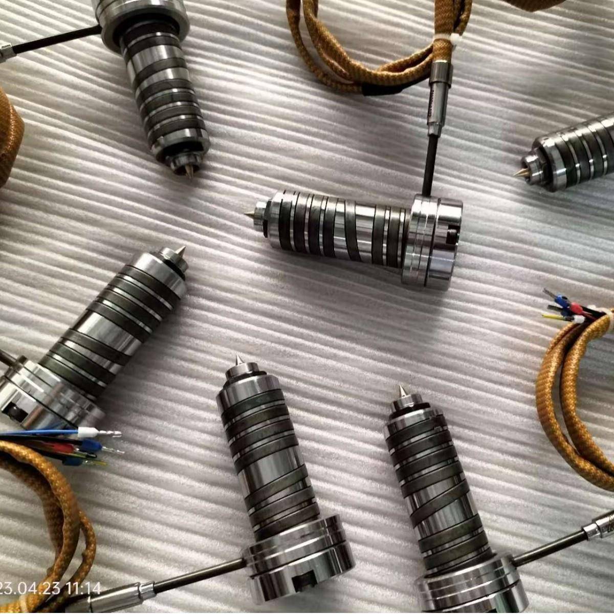 注塑模具热流道热嘴喷嘴尖点式开放式热流道系统设计热流道系统