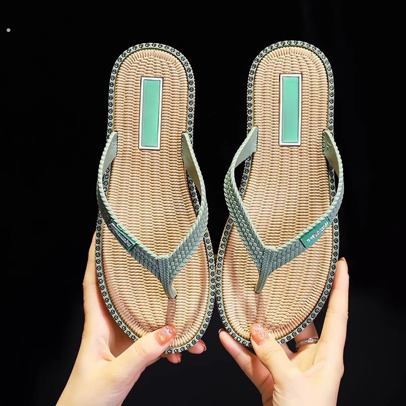 平跟人字拖鞋女黑色新款百搭夹脚沙滩鞋网红外穿夏季休闲时尚防滑