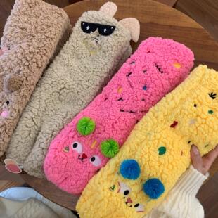 袜子女款秋冬新款爆款可爱冬季加绒加厚纯棉居家保暖地版袜睡眠袜