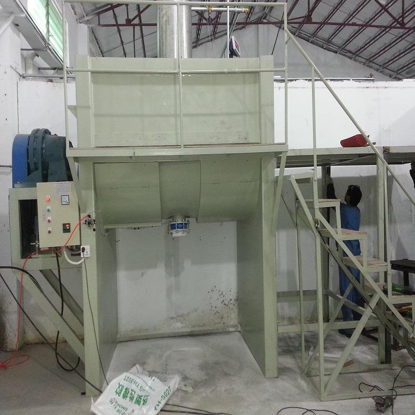 东莞市橡塑机械2000KG不锈钢电加热卧式搅拌桶电加热搅拌桶