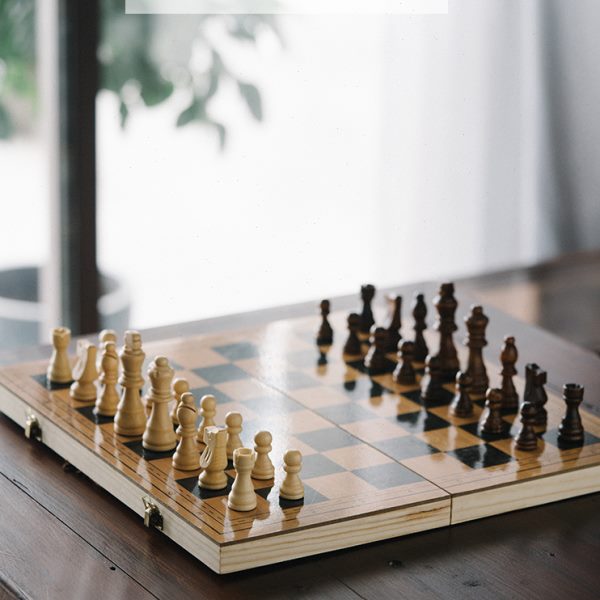 高档实木小学生儿童比赛专用国际象棋 磁力棋便携chess西洋棋棋盘
