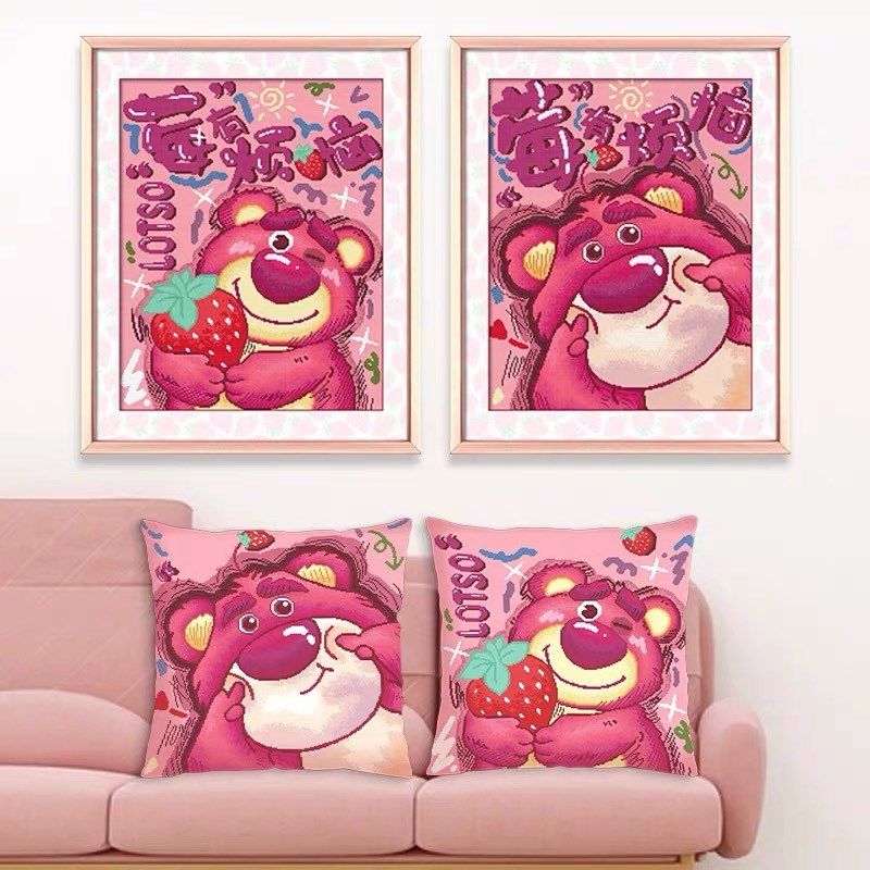 十字绣莓有烦恼年可爱草莓熊挂画抱枕手工绣刺绣
