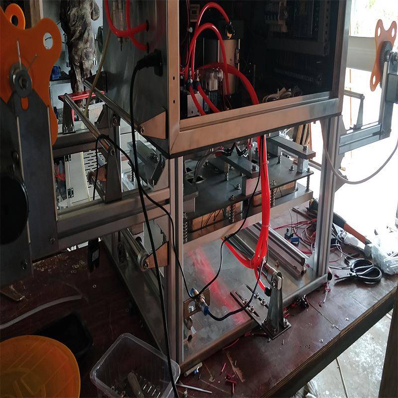 圆形封碗机碗面自动封口机梅干扣肉包装机碗装封口设备1出4碗