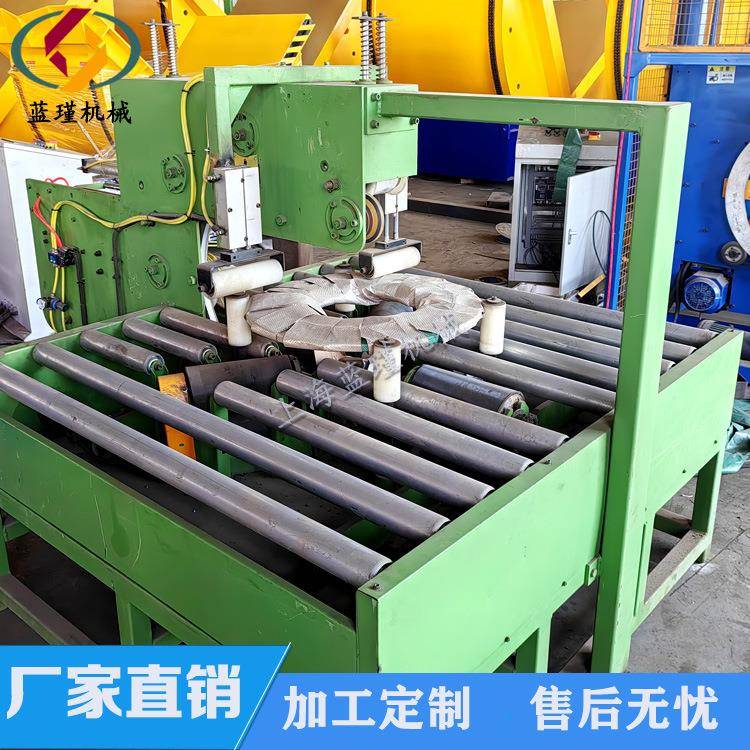 蓝瑾轴承卧式包装机广泛应用于各类轴承的缠绕包装