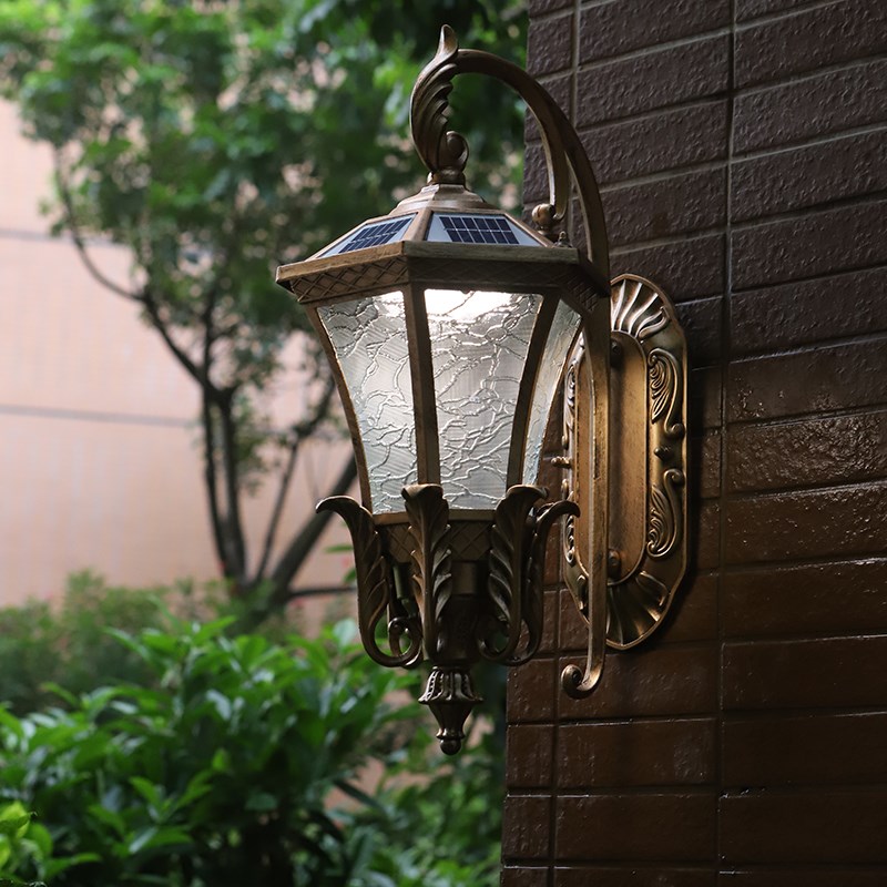 太阳能户外壁灯别墅外墙灯大门口防水复古欧式室外阳台花园庭院灯