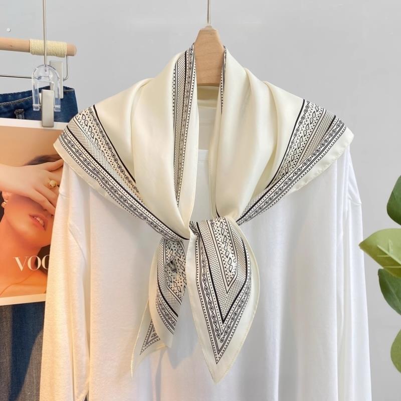 2025新款简约丝巾多功能披肩凉感三角巾百搭领巾高级感气质小围巾