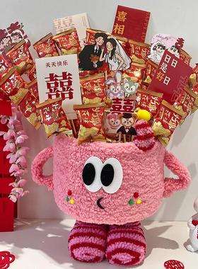 新年桌面摆件2025蛇年装饰品小怪兽收纳筐抱抱桶2024新款糖果盒