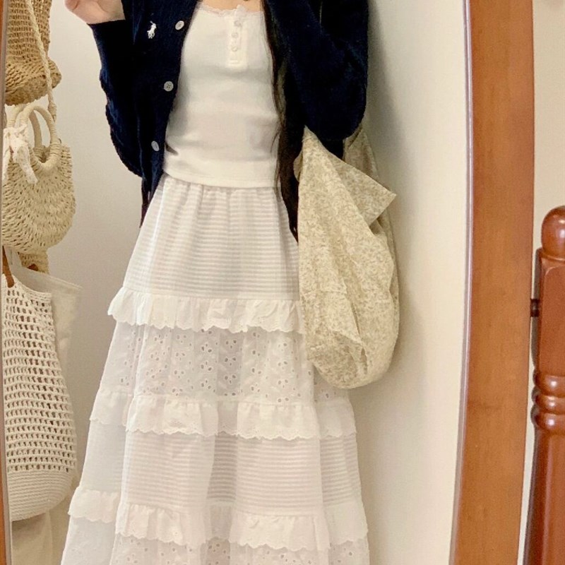 白色初恋半身裙女夏季高腰a字裙蛋糕裙温柔风长裙小众钩花裙子