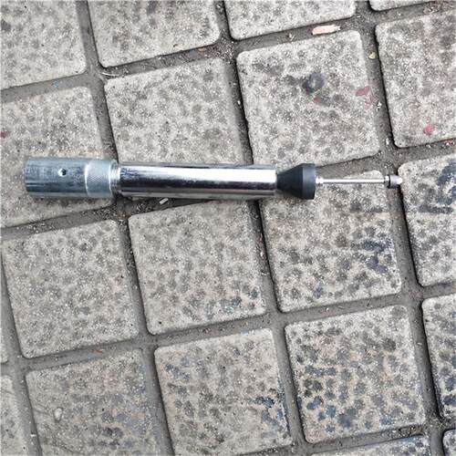 小型管道内除锈设备管道内壁喷砂器30-70mm钢管内部喷砂除锈机