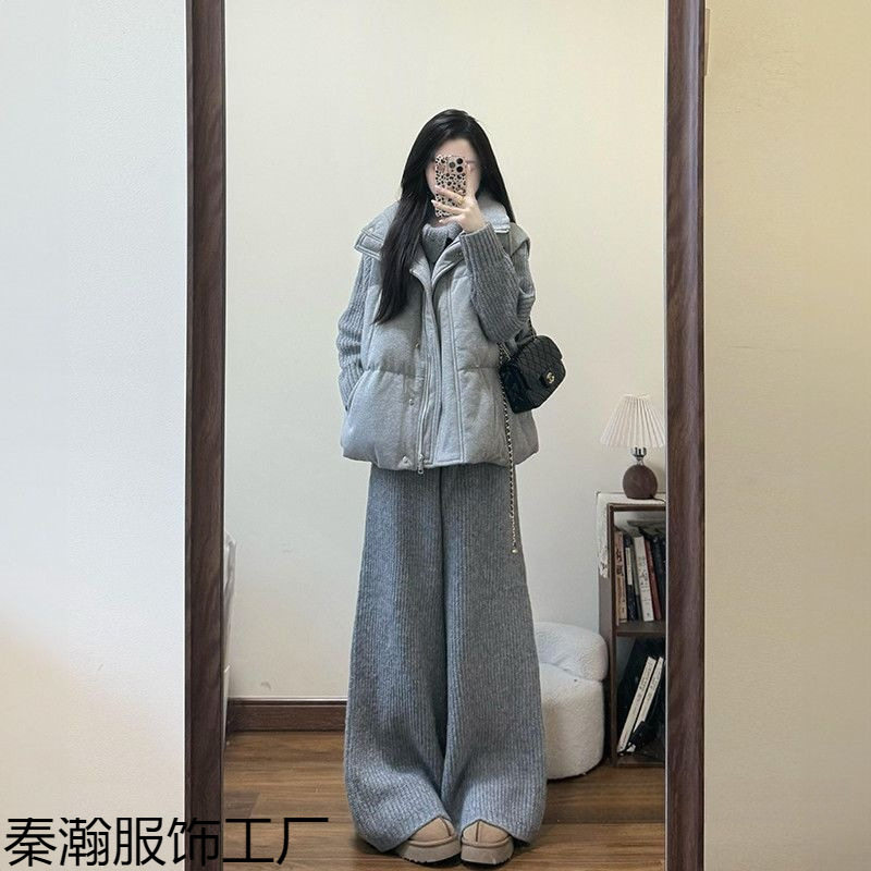 日系穿搭一整套慵懒风背心立领棉服马甲+灰色针织开衫+休闲长裤