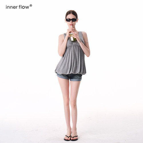 INNERFLOW 松弛辣妹 韩系休闲V领褶皱花苞上衣+牛仔短裤夏季套装