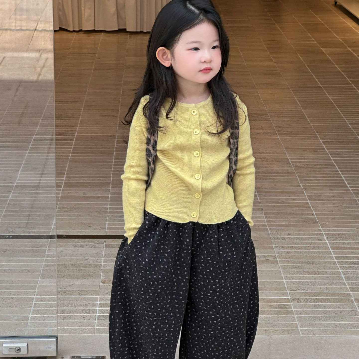 2026秋季新款童装韩版童装女童针织细毛线开衫儿童针织外套百搭童