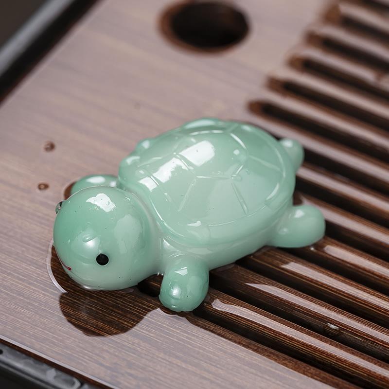 变色茶宠可爱小乌龟摆件精品可养减压趴趴龟茶玩茶桌茶盘茶具配件